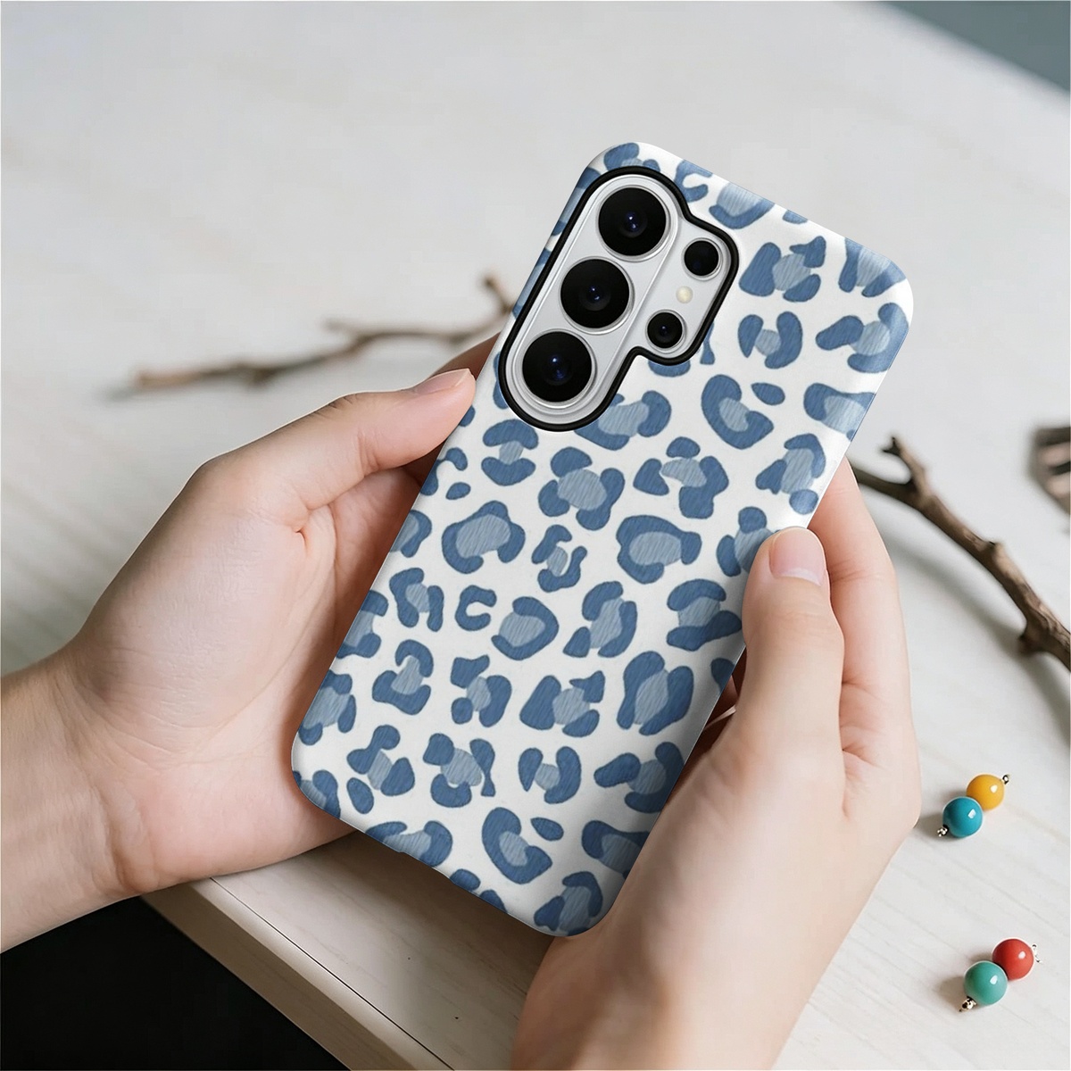 ブルーのレオパード柄、2層構造の2-in-1スマートフォンケ - Computer Case のレビューと価格